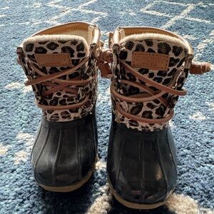 Baby Sperry duck boots!
